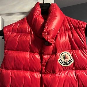 Excellent condition, comes with tags and original receipt